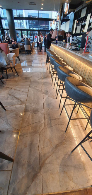 Venezia Stone Мрамор Silver Roots Leather 20Mm