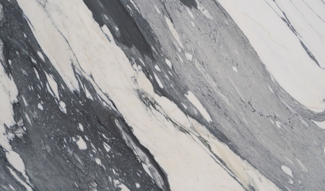 Venezia Stone Мрамор Statuario Corchia Honed 20Mm