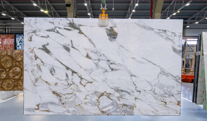 Venezia Stone Мрамор Calacatta Matarazzo 20Mm