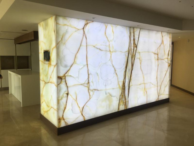 Venezia Stone Onice Bianco 18Mm