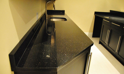 Venezia Stone Гранит Black Galaxy 600X300 18Mm
