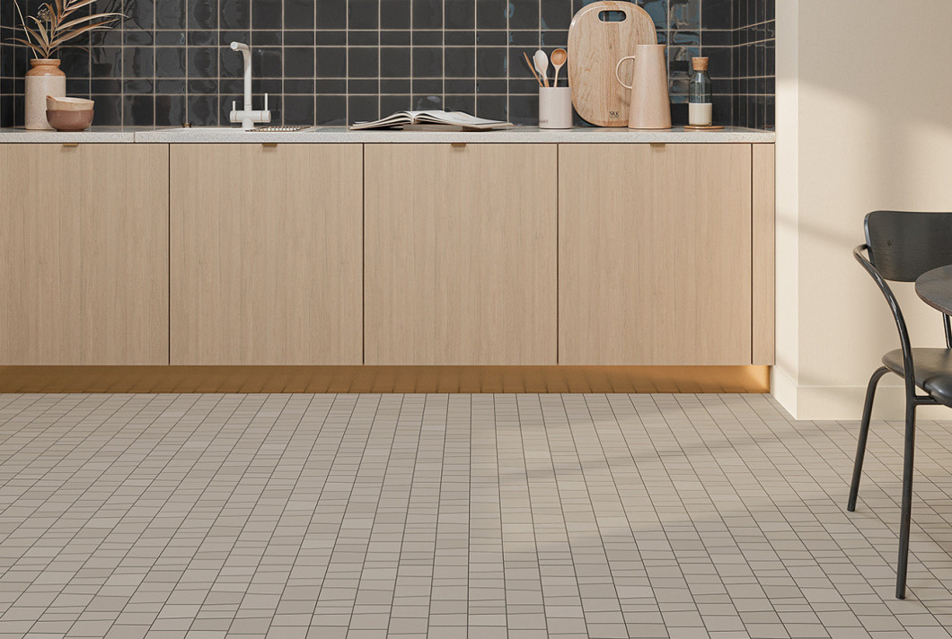 WOW Trencadis Guell Coal 7x28