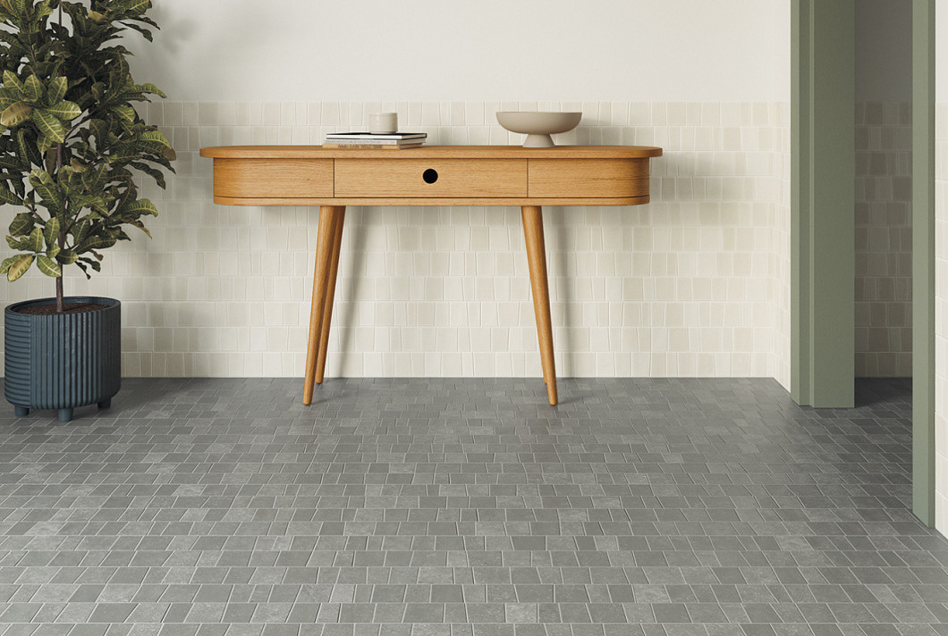 WOW Trencadis Guell Coal 7x28