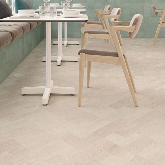 Elle Floor