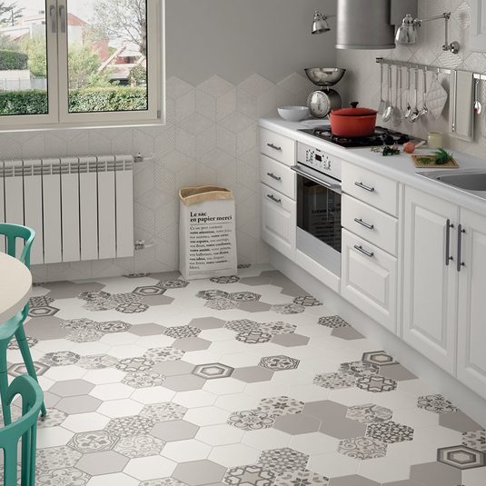 Hexatile
