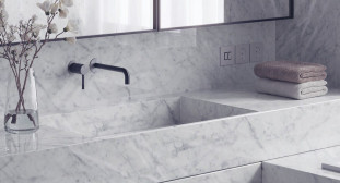 Venezia Stone C Мрамор Bianco Carrara C Honed И Полировка Двусторонняя 30Mm