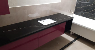 Venezia Stone Мрамор Sahara Noir 18Mm