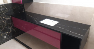 Venezia Stone Мрамор Sahara Noir 18Mm