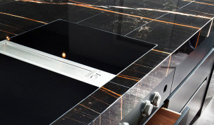 Venezia Stone Мрамор Sahara Noir 20Mm