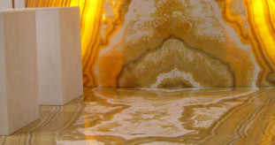 Venezia Stone EXTRA Onice Miele Extra 20Mm