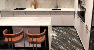 Venezia Stone Кварцит Pacific White 30Mm