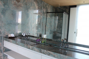 Venezia Stone Кварцит Supreme Blue 20Mm