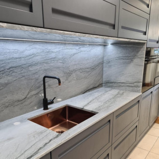 Venezia Stone Кварцит Platinum 20Mm