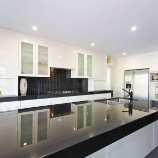 Venezia Stone Гранит Absolute Black 20Mm