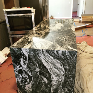 Venezia Stone Гранит Paradiso Marquina Полоса 30Mm