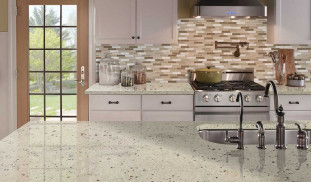 Venezia Stone Гранит Colonial White Полоса 30Mm