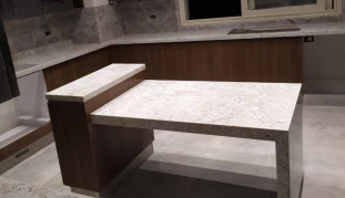 Venezia Stone Гранит Fantastic White Полоса 20Mm