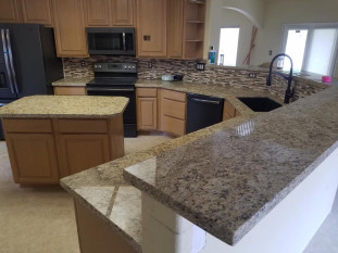 Venezia Stone EXTRA Гранит New Venetian Gold Extra 20Mm