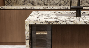 Venezia Stone Гранит Arctic Blue 20Mm