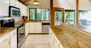 Venezia Stone Гранит Royal Gold 20Mm