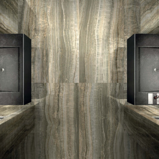 Eccentric luxe