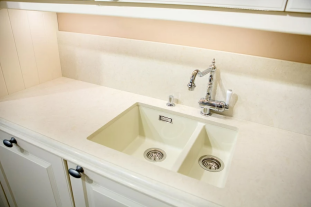 Vicostone Natural Taj Mahal BQ-9453