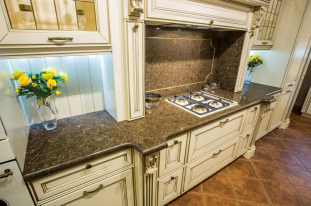 Vicostone Natural Dark Emperador BQ-8560