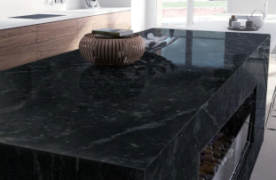 Venezia Stone Гранит Black Motion Слэбы 284x202